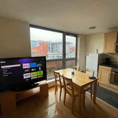 2 Bed Duplex In Leeds City Centre Apartment